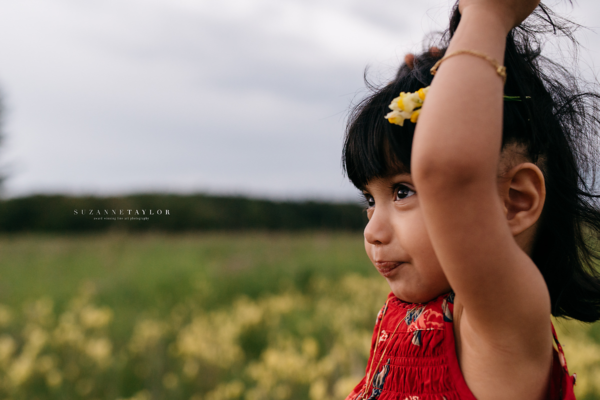 Calgary Family Hadavand has their images taken in Calgary, Alberta