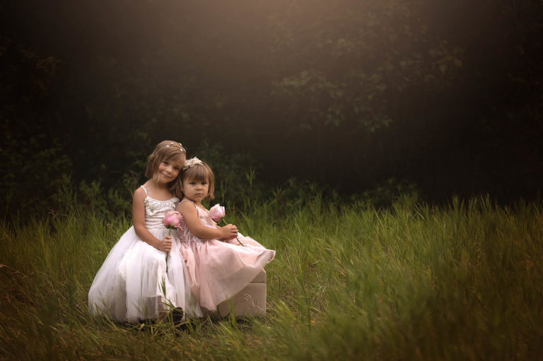 Red Deer Child Photographer Suzanne Taylor Photography photographs children in a way that captures their beauty and spirit in Alberta.